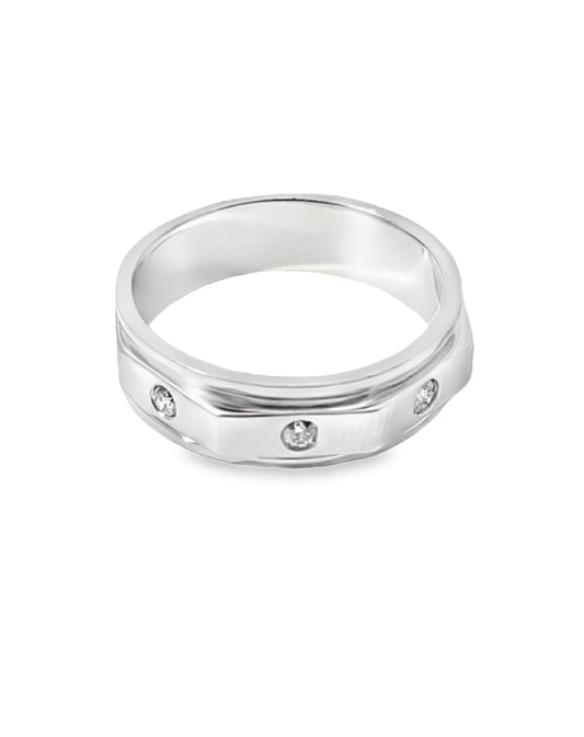 Anillo de diamantes de 14 kt y 7