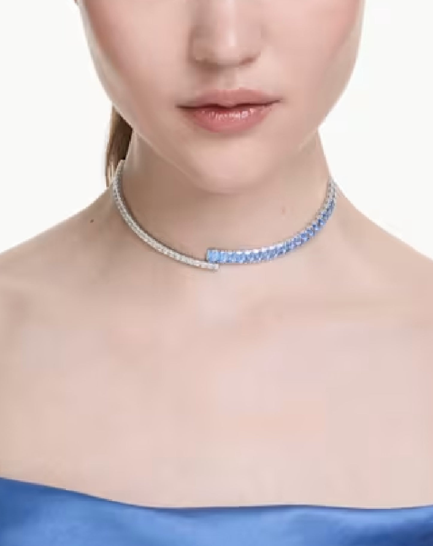 5722464 Matrix Choker Blue