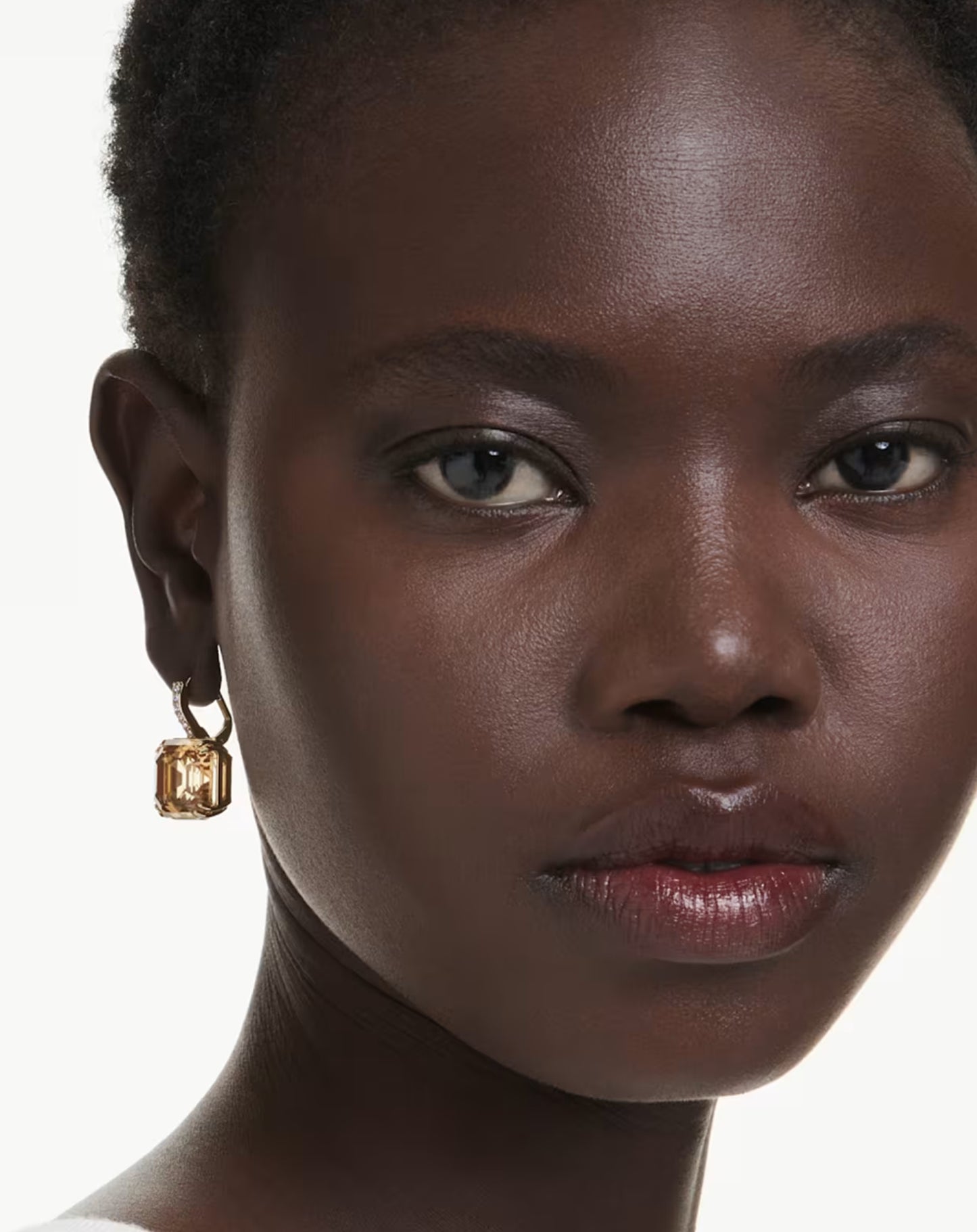 5725744 Milennia Drop earrings