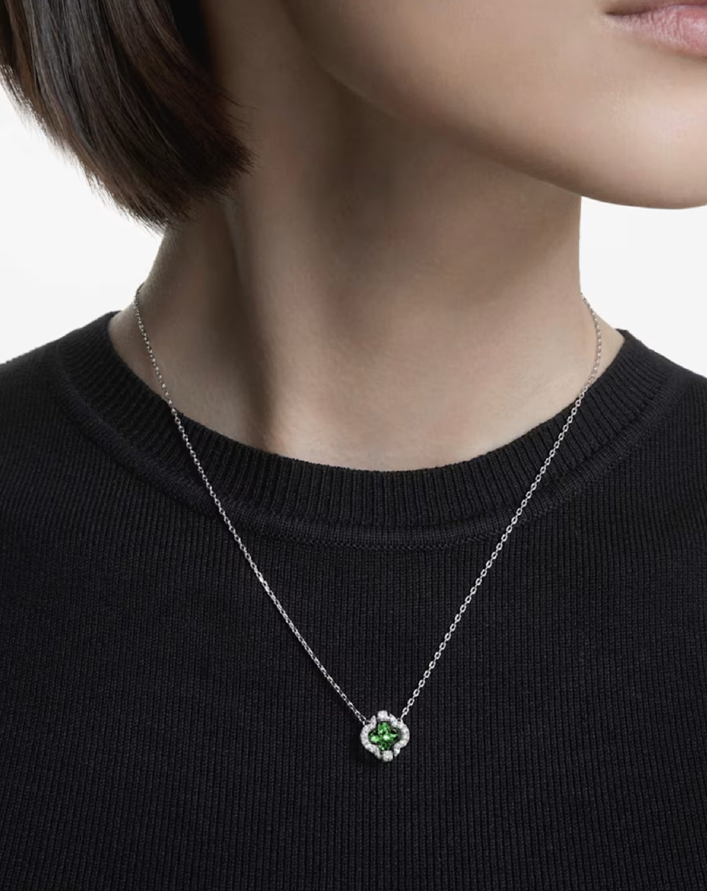 5757785 Green Swarovski Zirconia Pendant