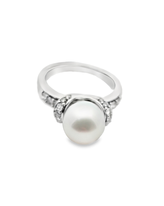 White Pearl Semi-Precious Stone Diamond Ring