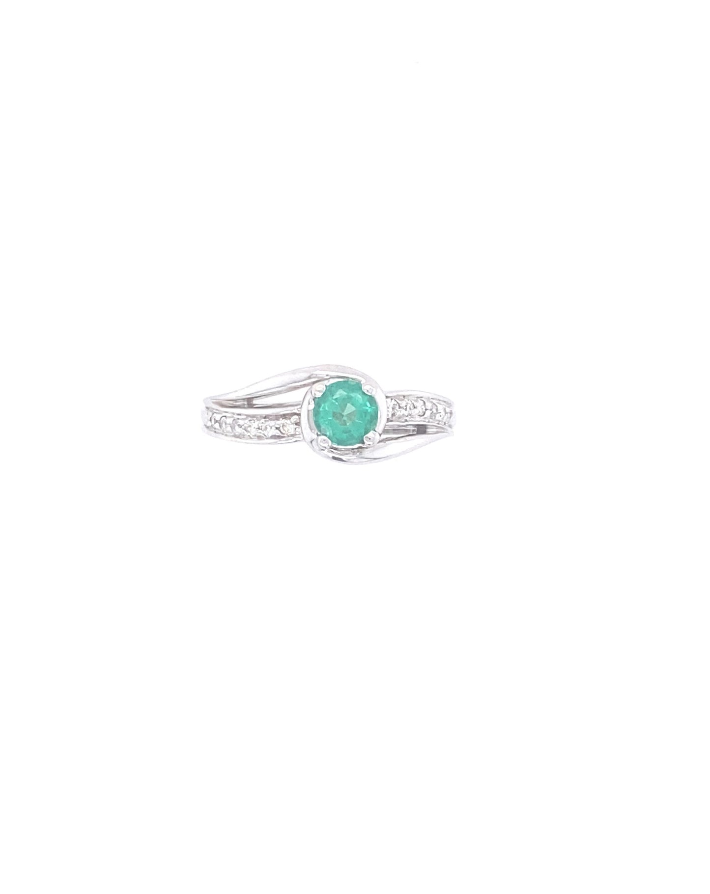 Diamonds Round Emerald Diamond Ring, 0.43 CT - 0.11 CT Rings