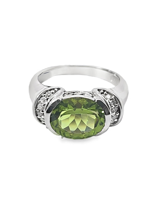 Peridot Oval Cut Semi-Precious Diamond Ring White gold