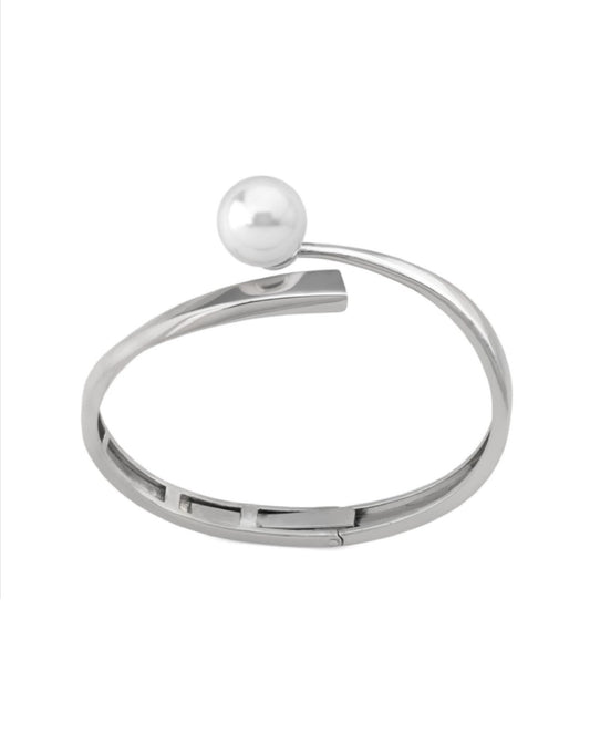Majorica Bangle White Pearl CLAVE AL SOL, Bracelets