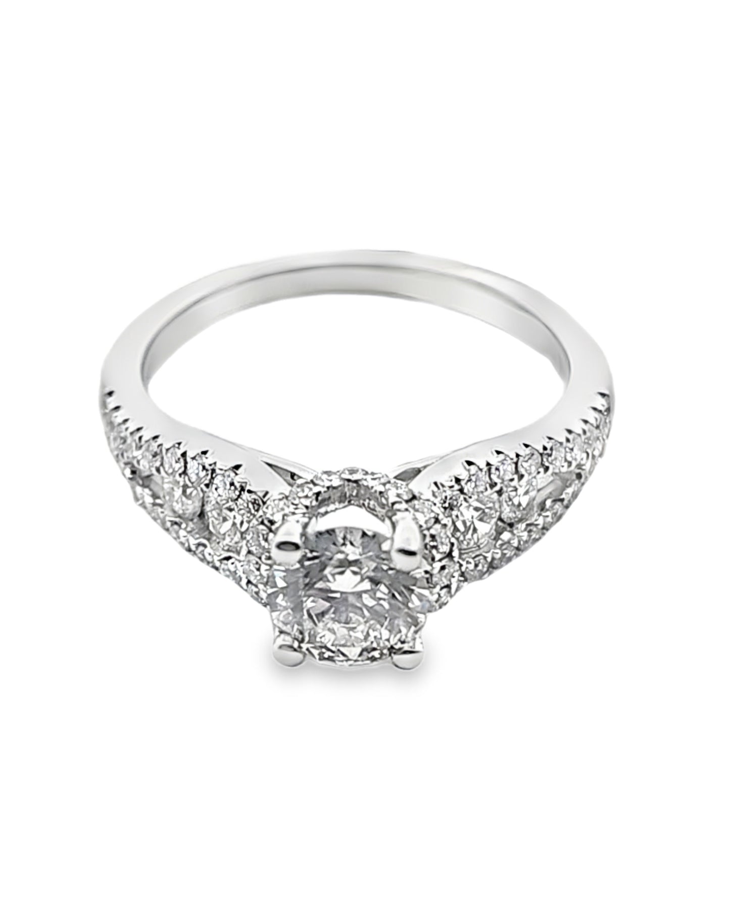 Elegant Diamonds Ring. 0.70 +0.61 Ct 18 KT Gold