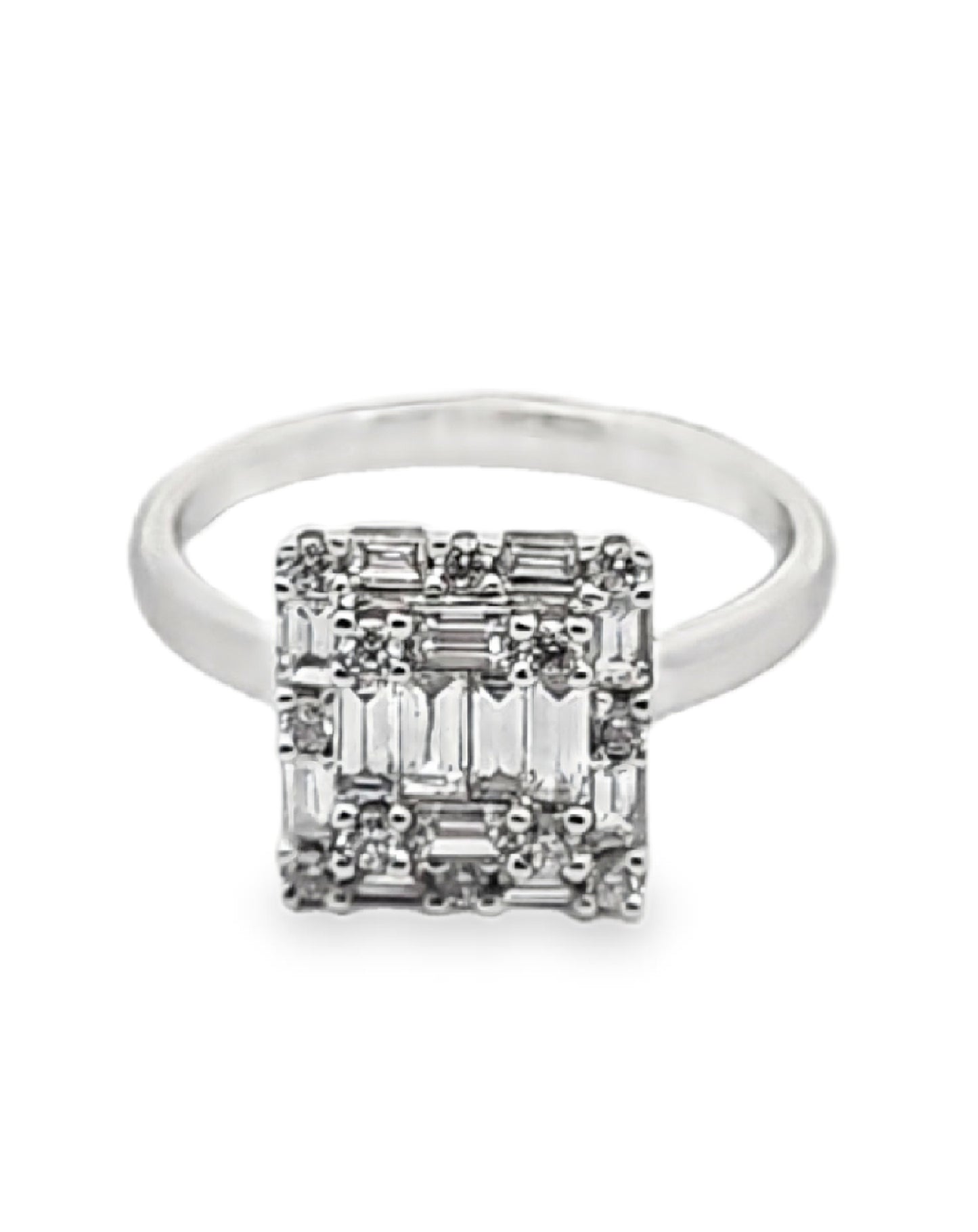 Diamond ring 0.78CT 18KT