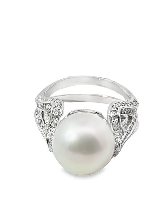 White Pearl Semi-Precious Stone Diamond Ring
