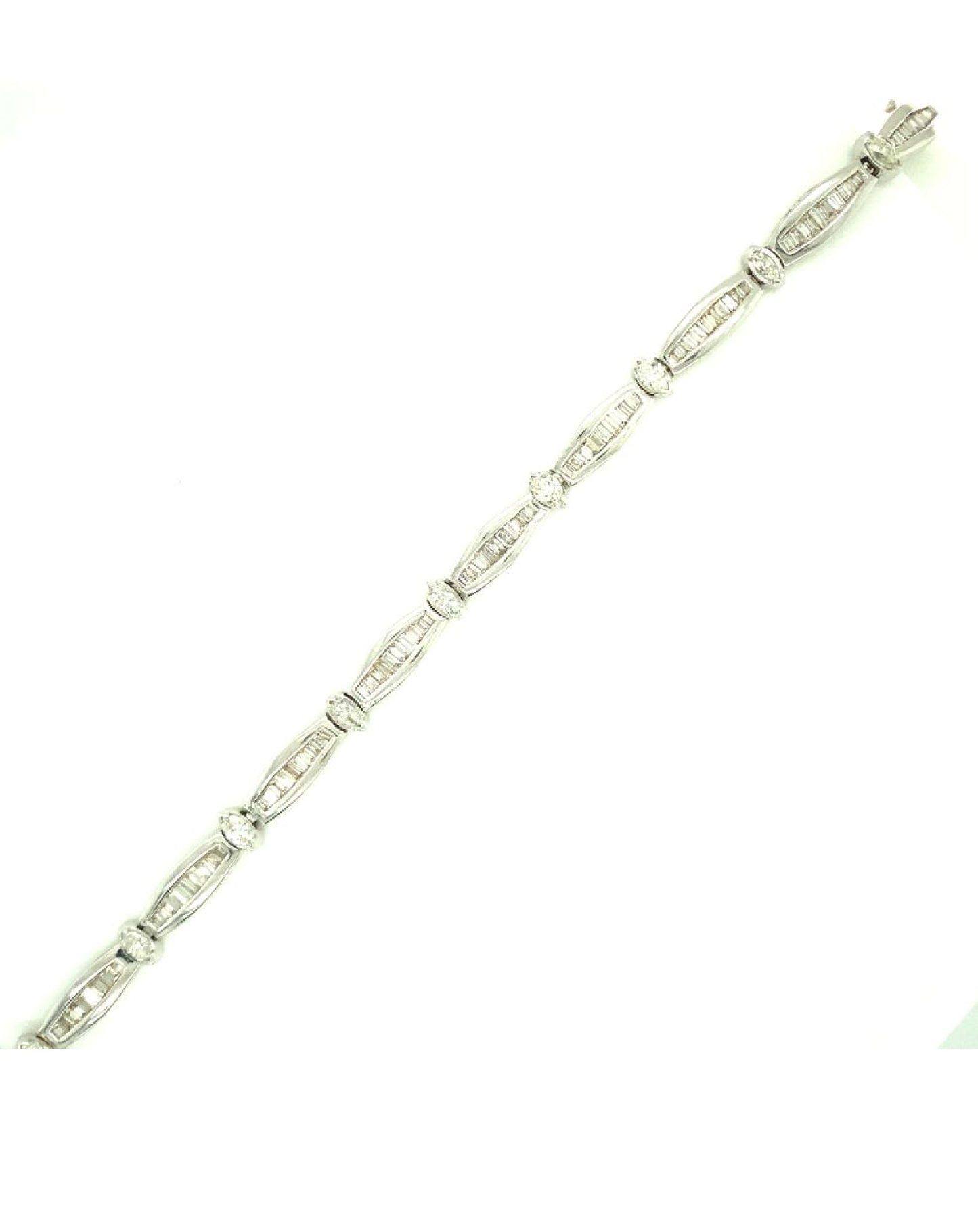 Diamonds 14 Kt White Gold Baguette, Brilliant Bracelet Bracelets