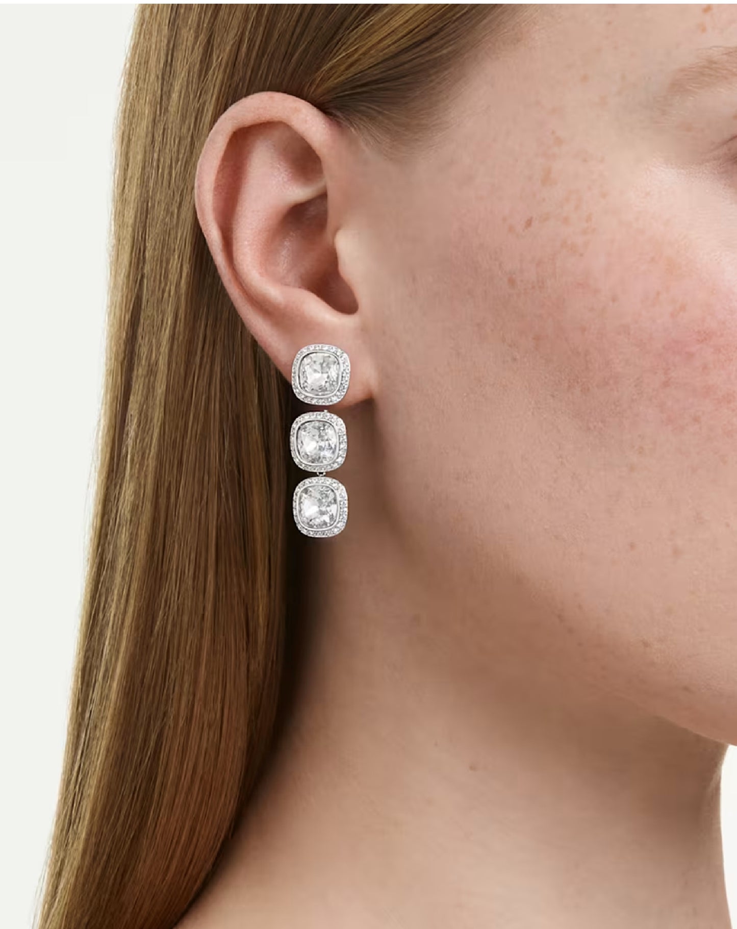 5754342 Una Swarovski Earring
