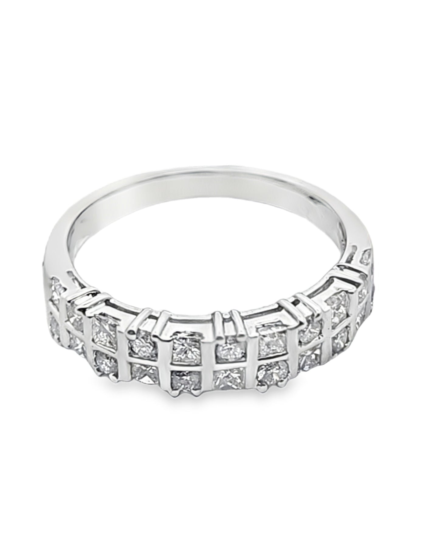 Diamonds Ring. 0.40 Ct +0.27 Ct 18 KT Gold