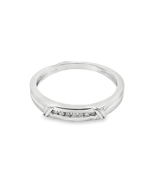 7 Diamond Ring, 0.07 CT