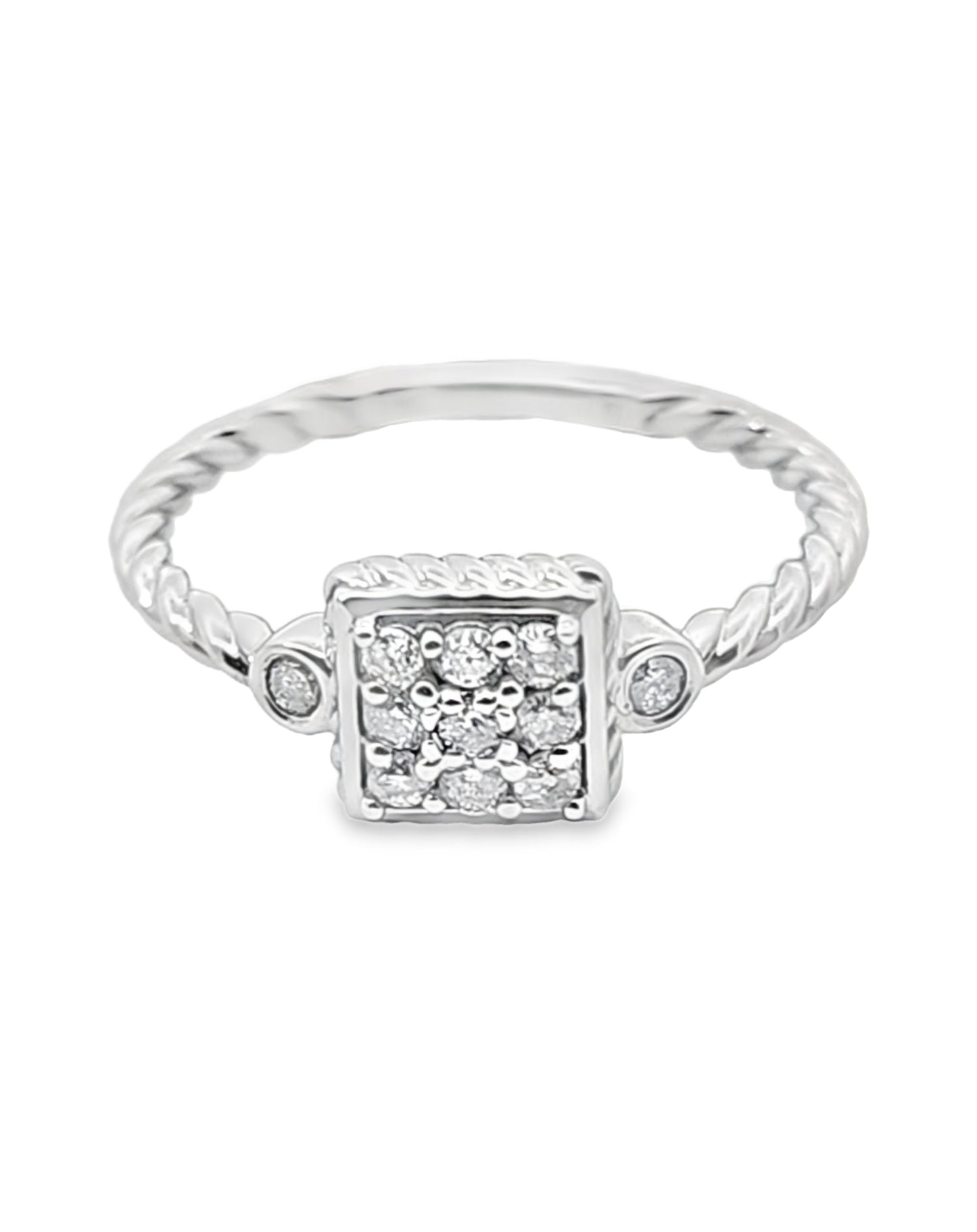 14 Kt White Square Diamond Ring