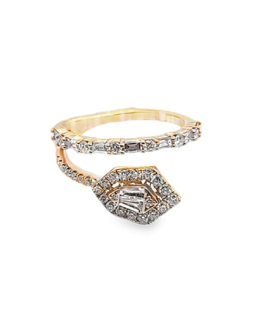Diamonds Ring Criss-Cross  0.48 Ct .40 Ct 18 KT Gold