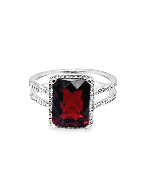 Garnet Diamond Ring Radiant Cut, 4.11 Ct