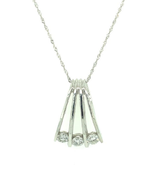 Diamonds 14 Kt Triple Solitaire Diamond Pendant Necklaces